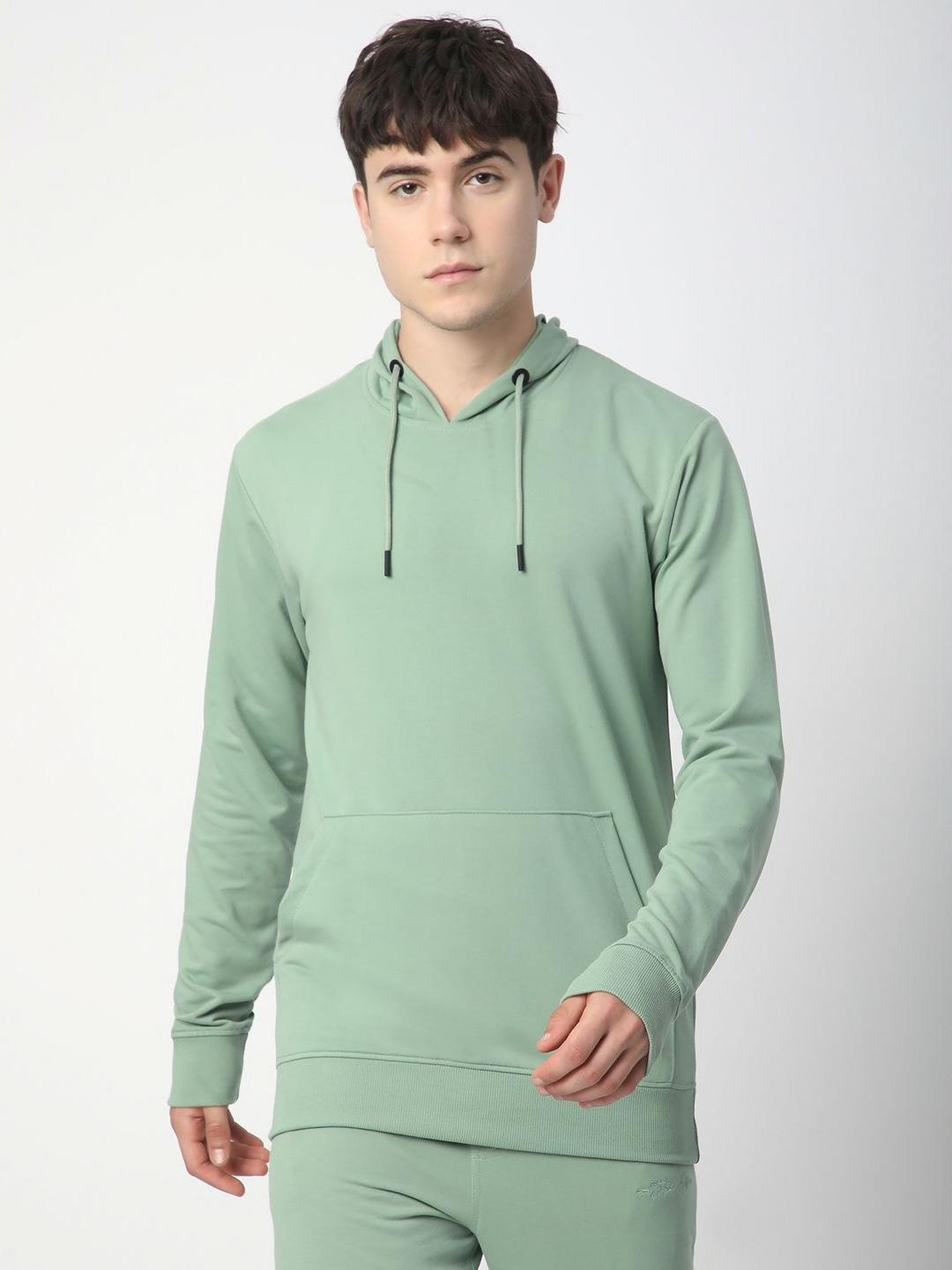 Men Solid Hooded Sweatshirt